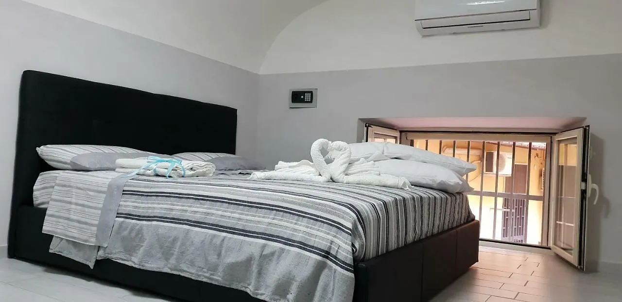 House Aurora Apartment Naples 0*,  Italy